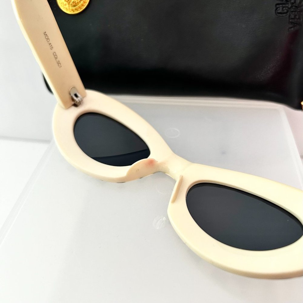 VINTAGE! Gianni Versace sunglasses - Picture 8 of 8